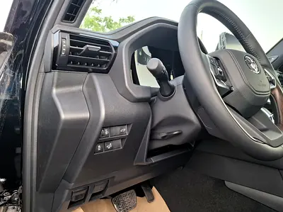 2026 Toyota LAND CRUISER 照片 10