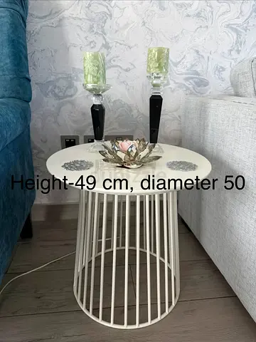 White Metal Round Side Table / Accent Table (49 cm height, 50 cm dia)