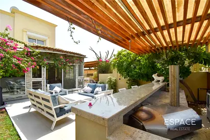 Upgraded | Type 3E | Large Corner Plot