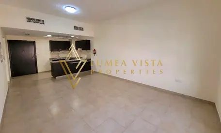 PRIME LOCATION | WELL MAINTAINED | OPEN KITCHEN