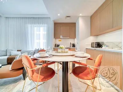 Don't Miss Spacious 2 Bed in Summer Access to The Beach