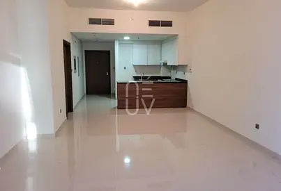 Spacious Layout | Notice Servced | Well Priced