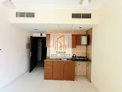 Luxury Apt studio near super market good location central Ac family home Muwaileh Sharjah