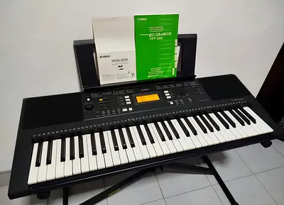 Yamaha PSR-E343 keyboard