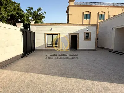 *For sale: Villa in Sharjah, Al-Mansoura area, single-story on a corner with two streets* Area: 5086 sq. ft. Consists of 6 master bedrooms, 2 living