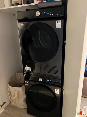 Samsung Bespoke washer and dryer set for sale. 11.5kg washer and 9kg dryer, excellent condition, mod