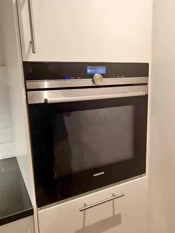 Siemens latest model electric oven built-in iq700 version