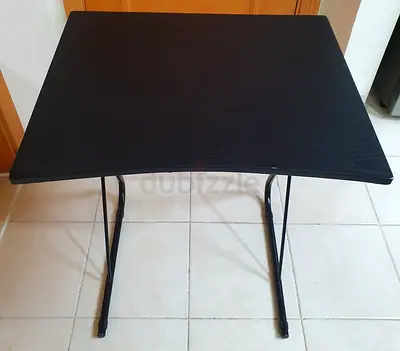 Study table - Black