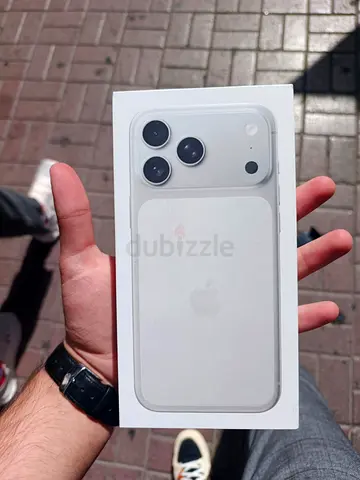 Apple iPhone 17 pro max new