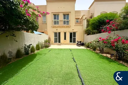 Upgraded | 2 Bed + Study | Landscaped Garden
