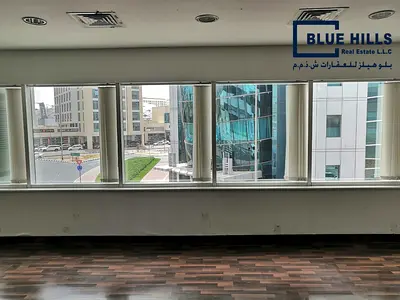 Spacious Stunning Retail in Oud Metha
