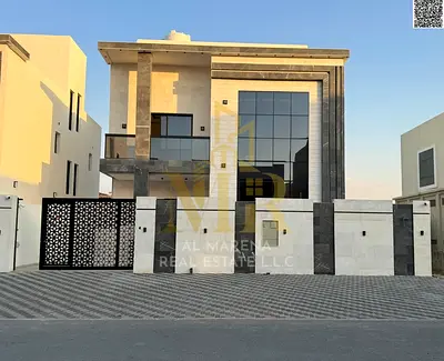 فيلا عصرية للبيع في العامرة طابقين وروف  – تصميم راقٍ وموقع مميز بسعر قابل للتفاوض  تملك حر