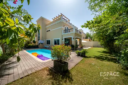 Private Pool | Ready to Move | Corner Plot