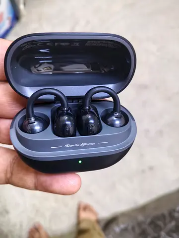Wireless Sports Earbuds with Charging Case - Used