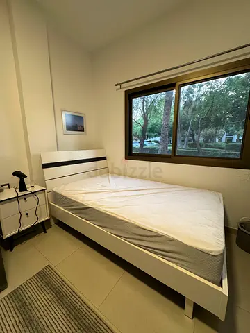 One Singel Bed