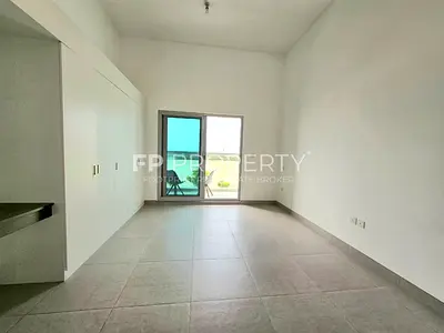 Open View | Modern Studio | Prime Location