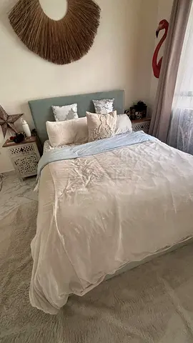 Light Blue Velvet Queen Size Bed with Hydraulic Storage.  Mattress is in excellent condition  Sellin