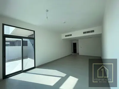 EXCLUSIVE | UNFURNISHED | VAASTU
