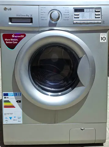 With direct drive LG 6kg washing machine,  working perfectly