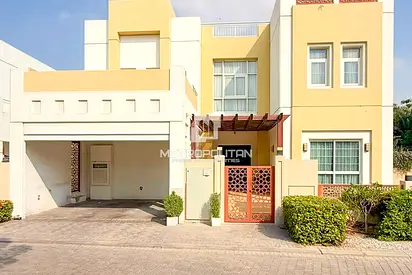 5BR + Maid Luxury Villa | Huge 8,797 Sqft Plot