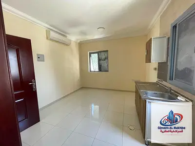 The most beautiful studio in the Al-Qulay'ah area, with a large area, very good finishing, central air conditioning and central gas, with an open view
