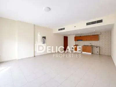Top Offer | Vacant and Ready | Without Balcony