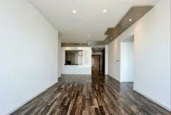 MODERN APARTMEN I SPACIOUS I PERFECT CONDITION