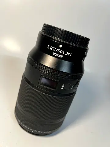Nikon MC 105mm f/2.8 S Macro Lens (Excellent Condition)