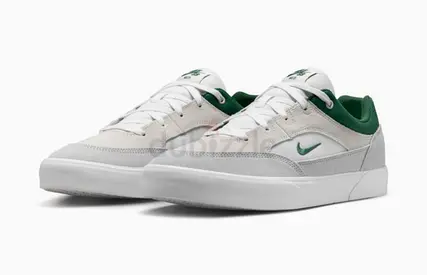 NIKE Dunk Low 320Aed / Nike SB Malor 200Aed