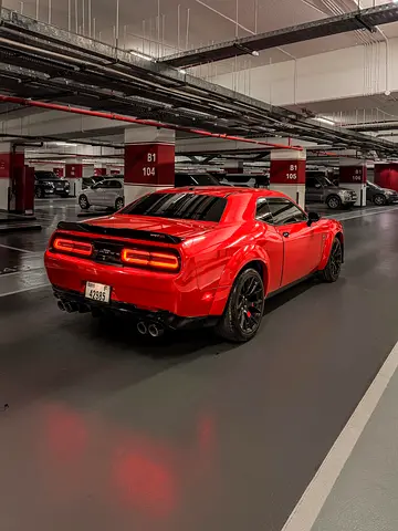 Excellent condition dodge challenger