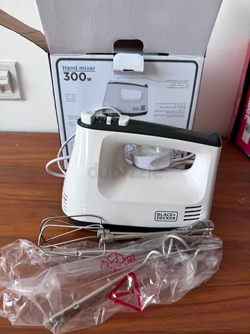 Black  Decker 300W Hand Mixer with Attachments