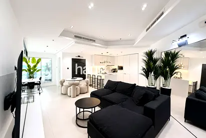 Premium Finishes | Fully Upgraded | Skyline View