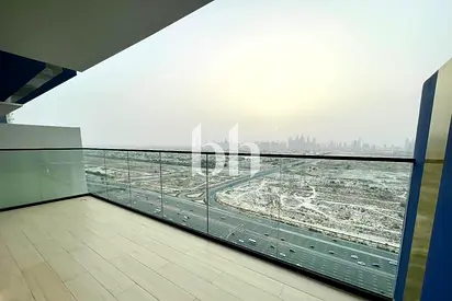 High Floor | Flexible Cheques | Skyline View