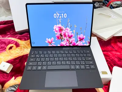 Microsoft Surface Pro X with Keyboard - Slim 2-in-1 Laptop Tablet