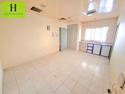 Spacious Studio Apartment in Rolla Park