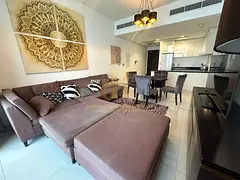 Luxury living | Spacious | Fully fitted Kitchen