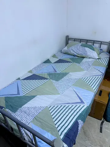 Sharing room available for rent at al Jafiliya.