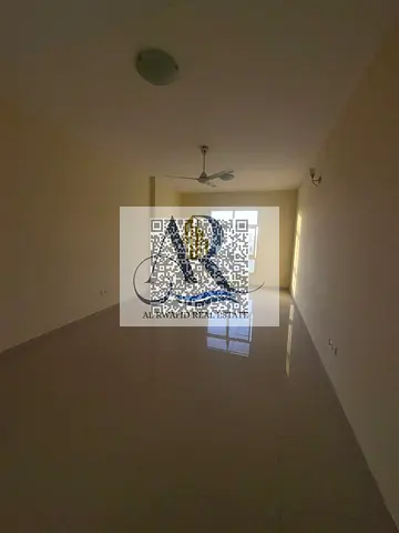 شقة 3 غرف واسعة للإيجار بالمويهات 2 موقع مميز