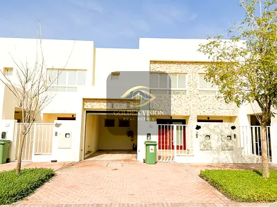 Upcoming 2BR with Maid’s Room | Coastal Living