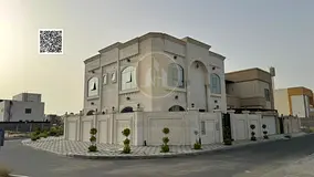 5BR Villa in Al Alia | Central AC | Rooftop