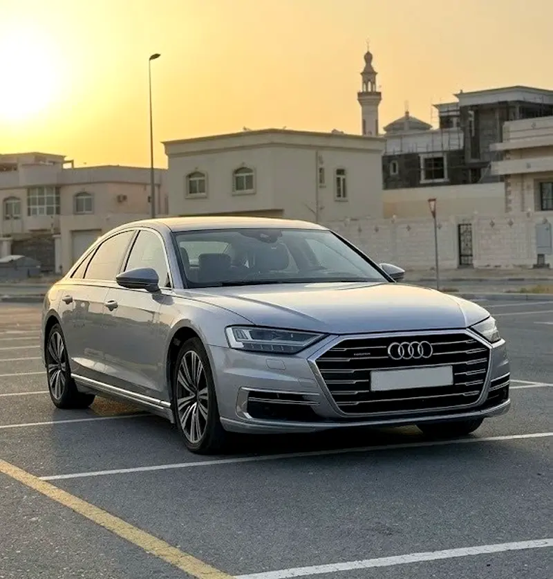 Audi A8 2018 — photo 1 of 13