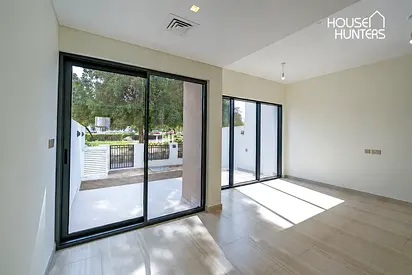 Park View | Single row |Prime location