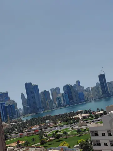 For rent in Al Majarah Al Nabaa A distinguished apartment located on the main road next to Youmi Sh