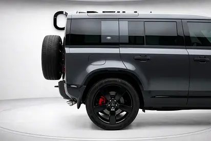 صورة 5 لـ 2023 LAND Rover DEFENDER