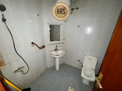 Studio Apartment Available in New Muwailah With 6 Cheques Payment