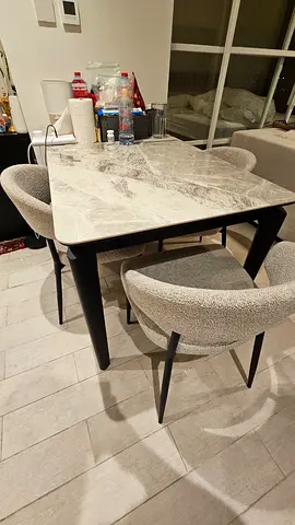 Dining Table with 4 Chairs