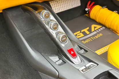 2020 Ferrari 812 GTS photo 15