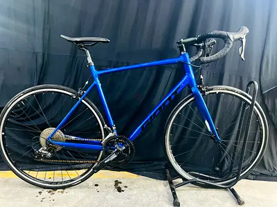 Road bike Giant