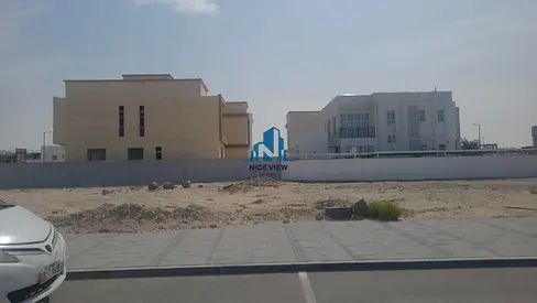 Huge Plot Invest now | Corner unit