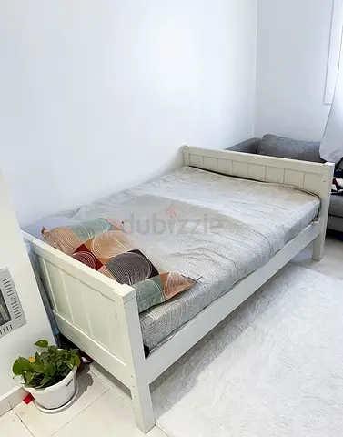 Double Size bed with mattress for sale